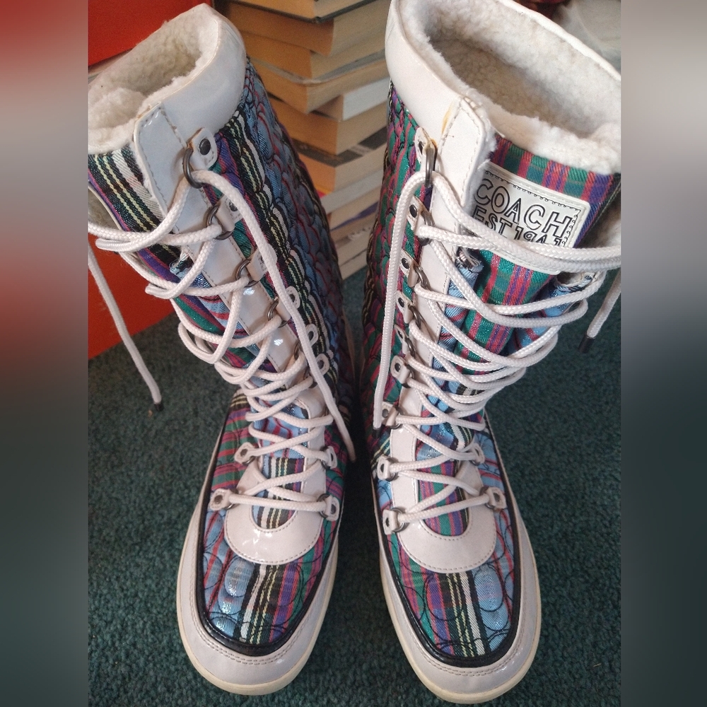 Coach boots